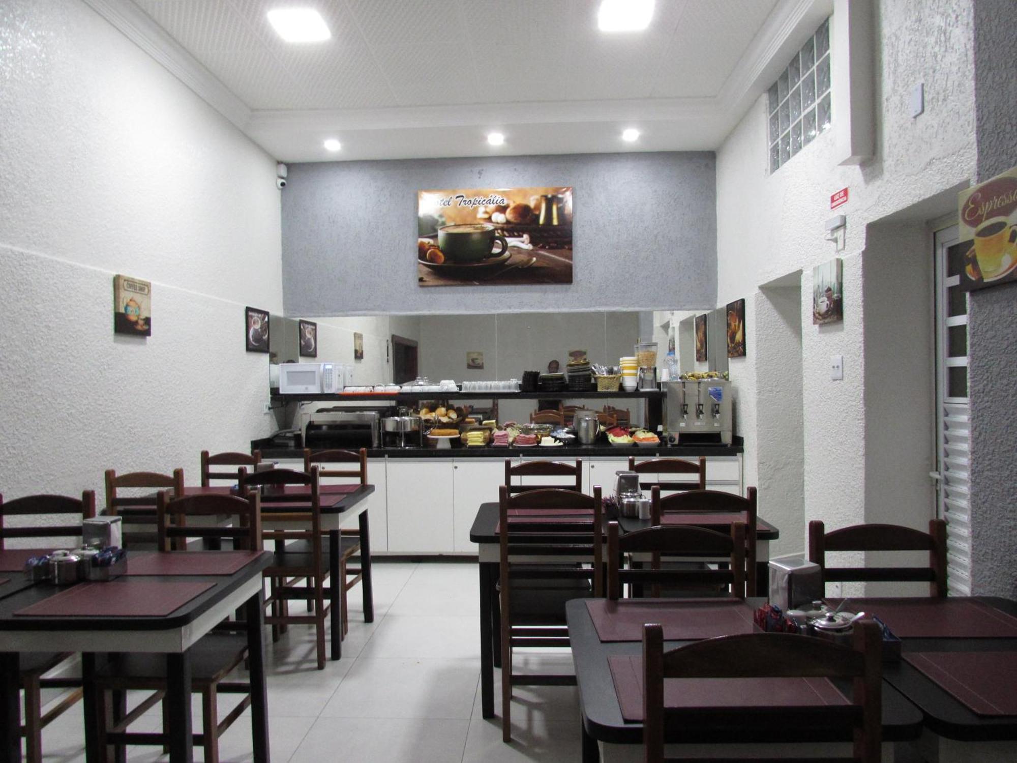 Hotel Tropicalia Proximo A 25 De Marco , Bras E Bom Retiro "Com Estacionamento Conveniado Ao Lado Do Hotel" Сан-Паулу Екстер'єр фото