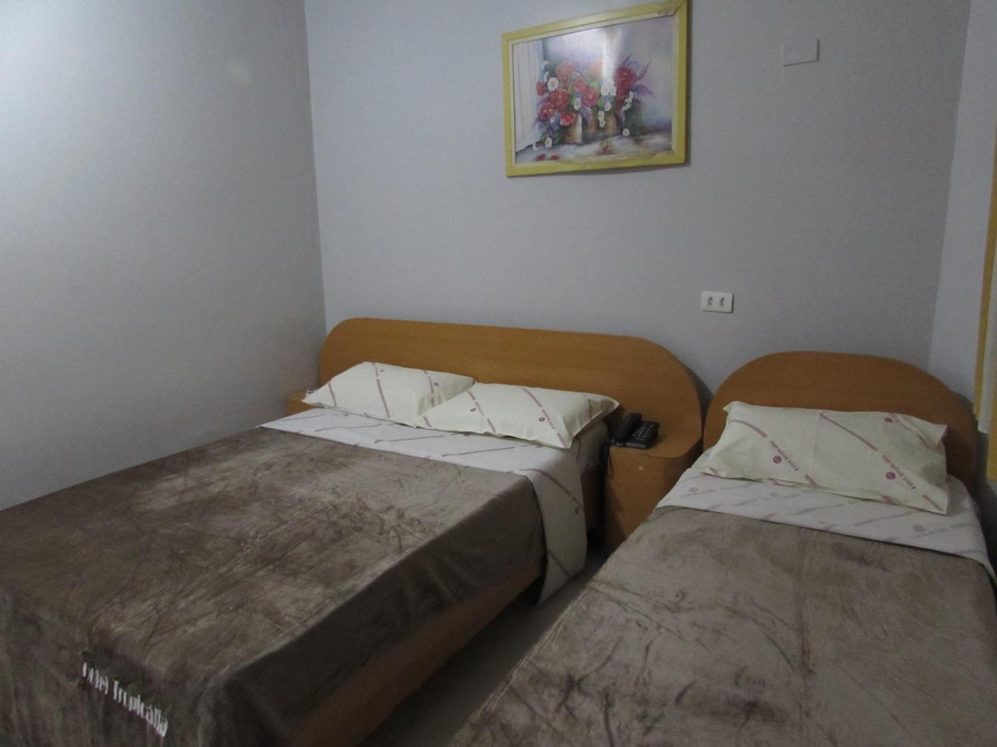 Hotel Tropicalia Proximo A 25 De Marco , Bras E Bom Retiro "Com Estacionamento Conveniado Ao Lado Do Hotel" Сан-Паулу Екстер'єр фото